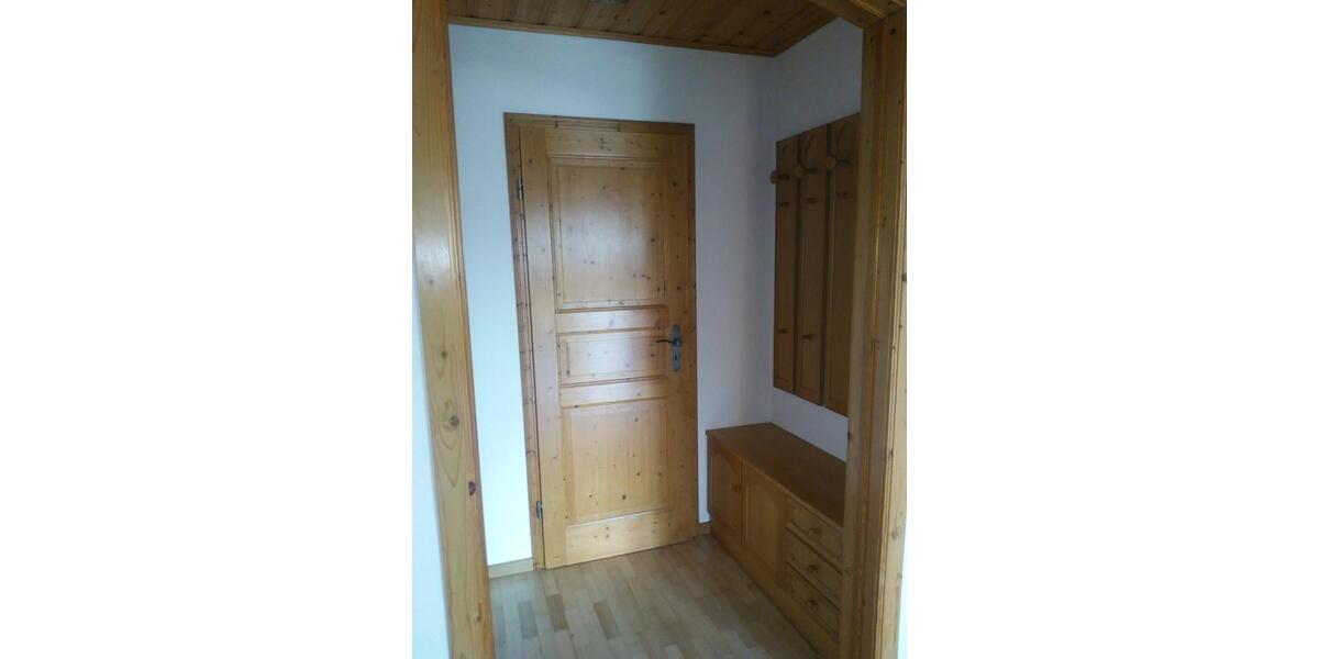 Dachgeschoßwohnung Thurnau - 4 Zimmer, 100 m&sup2;, 650&euro; | Angebot:26036587