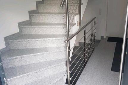 WG-Wohnung in ruhiger Neubau 4 zimmer