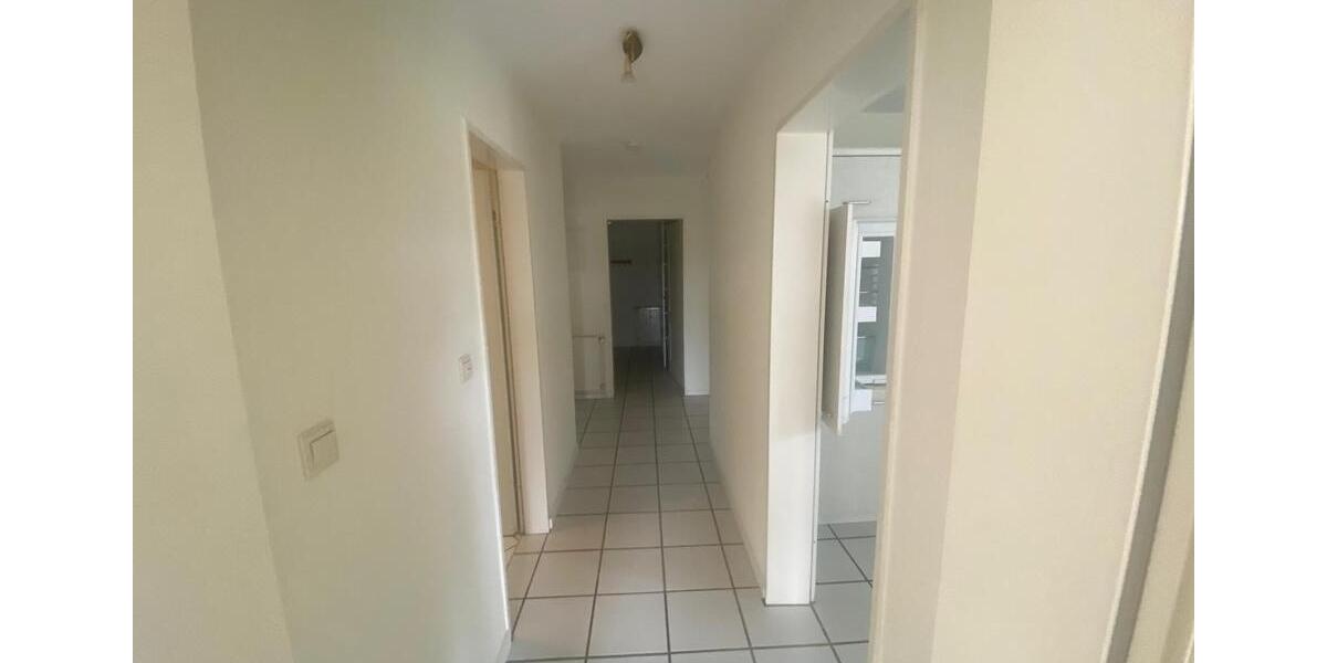 Etagenwohnung Schleswig - 3 Zimmer, 85 m&sup2;, 885&euro; | Angebot:25205009