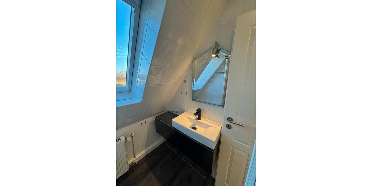 Dachgeschoßwohnung Maisach - 4 Zimmer, 98 m&sup2;, 2.100&euro; | Angebot:24962156