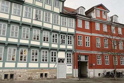 Wohnung zum Mieten in Wolfenbüttel 400 € 66.17 m² 2 zimmer