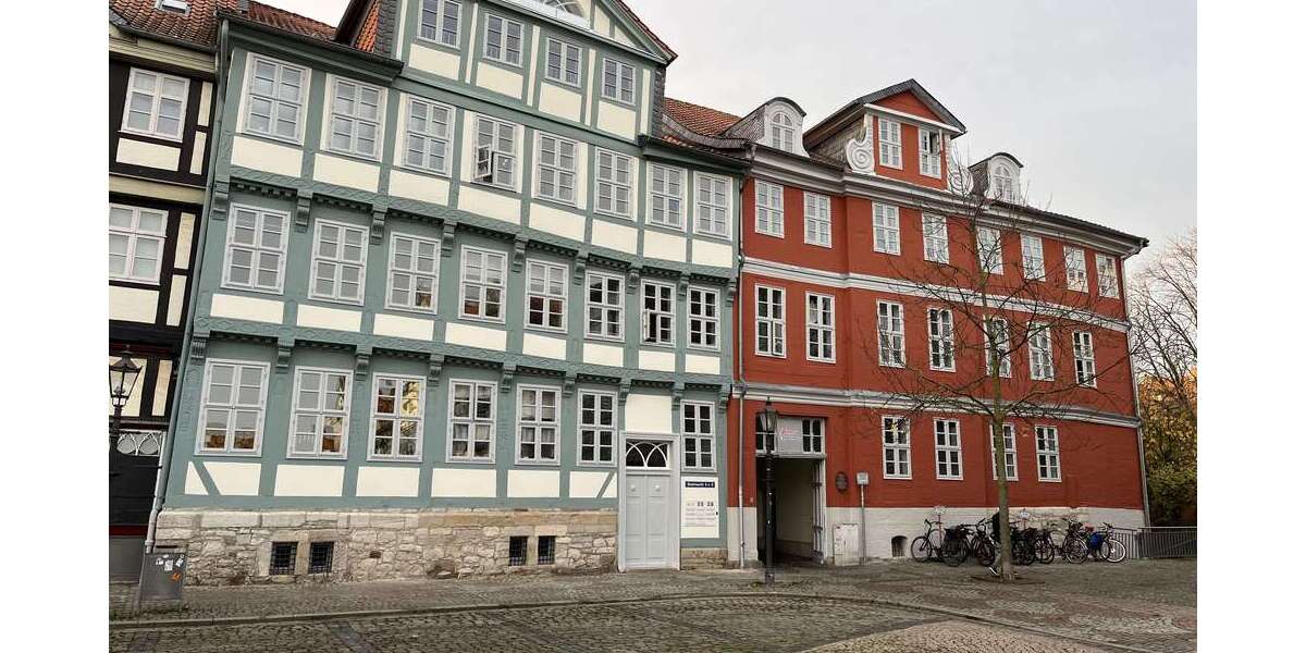 Wohnung zum Mieten in Wolfenbüttel 400 € 66.17 m² 2 zimmer