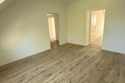Wohnung Köln Kalk - 3 Zimmer, 71 m&sup2;, 1.100&euro; | Angebot:25270809