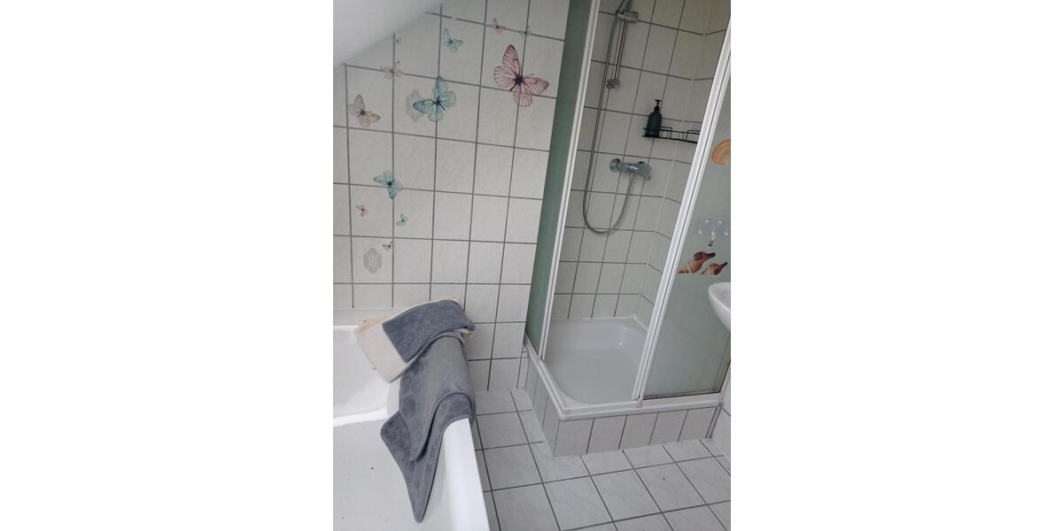 Wohnen auf Zeit Nünchritz - 2 Zimmer, 43 m&sup2;, 90&euro; | Angebot:25641762