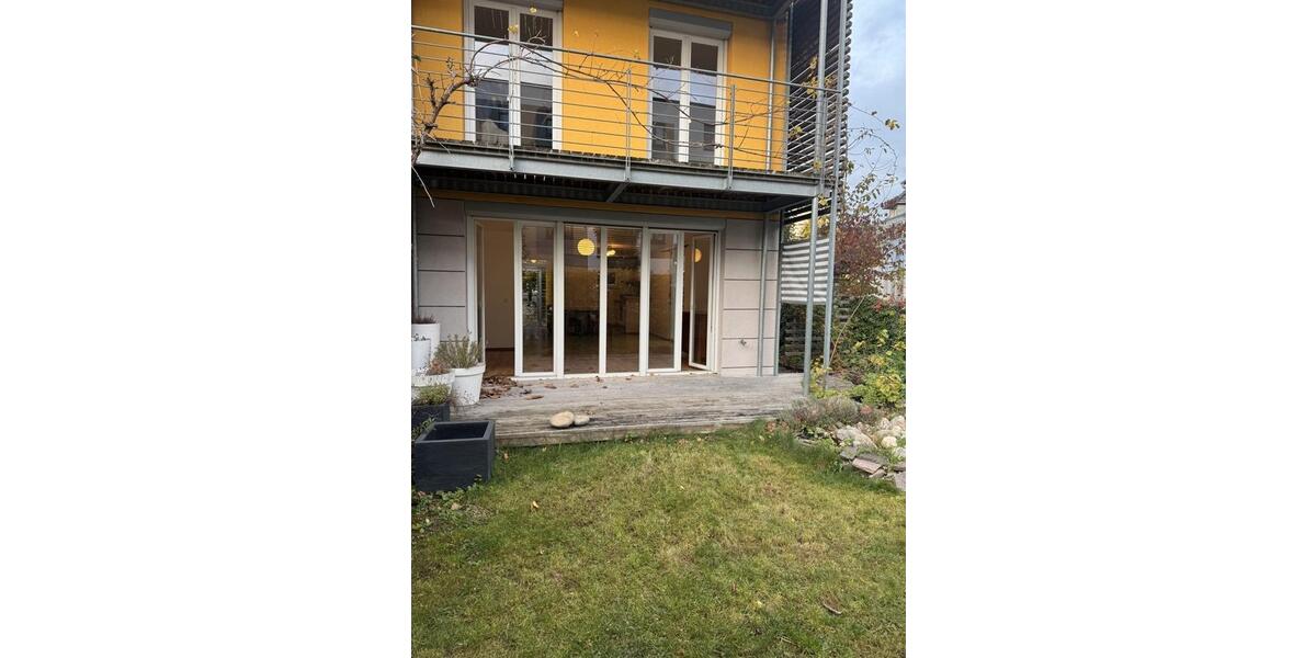 Wohnen auf Zeit Freiburg im Breisgau Haslach - 2 Zimmer, 133 m&sup2;, 700&euro; | Angebot:26543664