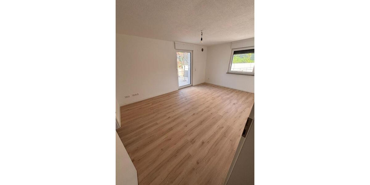 Erdgeschoßwohnung Allmersbach im Tal - 4 Zimmer, 87 m&sup2;, 1.200&euro; | Angebot:26381710