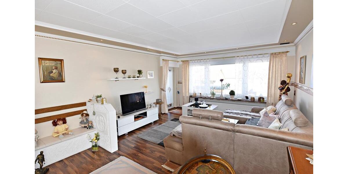 Erdgeschoßwohnung Warstein - 3 Zimmer, 130 m&sup2;, 1.250&euro; | Angebot:26413901