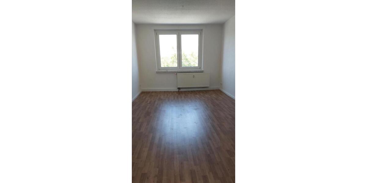 Etagenwohnung Kamenz - 3 Zimmer, 74 m&sup2;, 444&euro; | Angebot:25851777