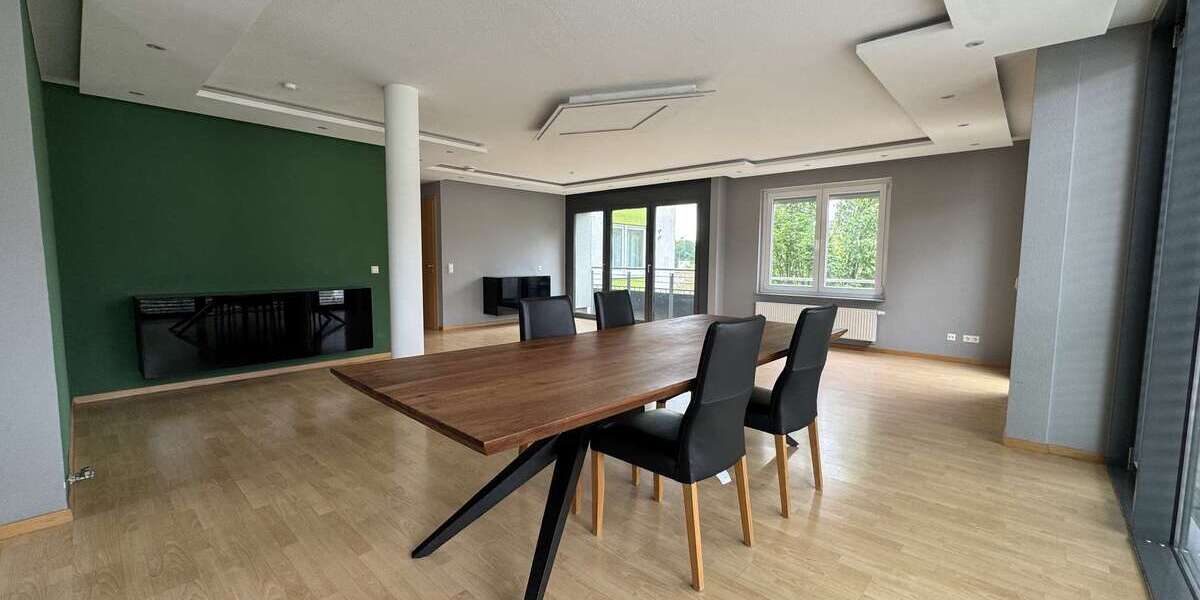 Etagenwohnung Backnang Aspacher Vorstadt - 2.5 Zimmer, 104 m&sup2;, 900&euro; | Angebot:26775027