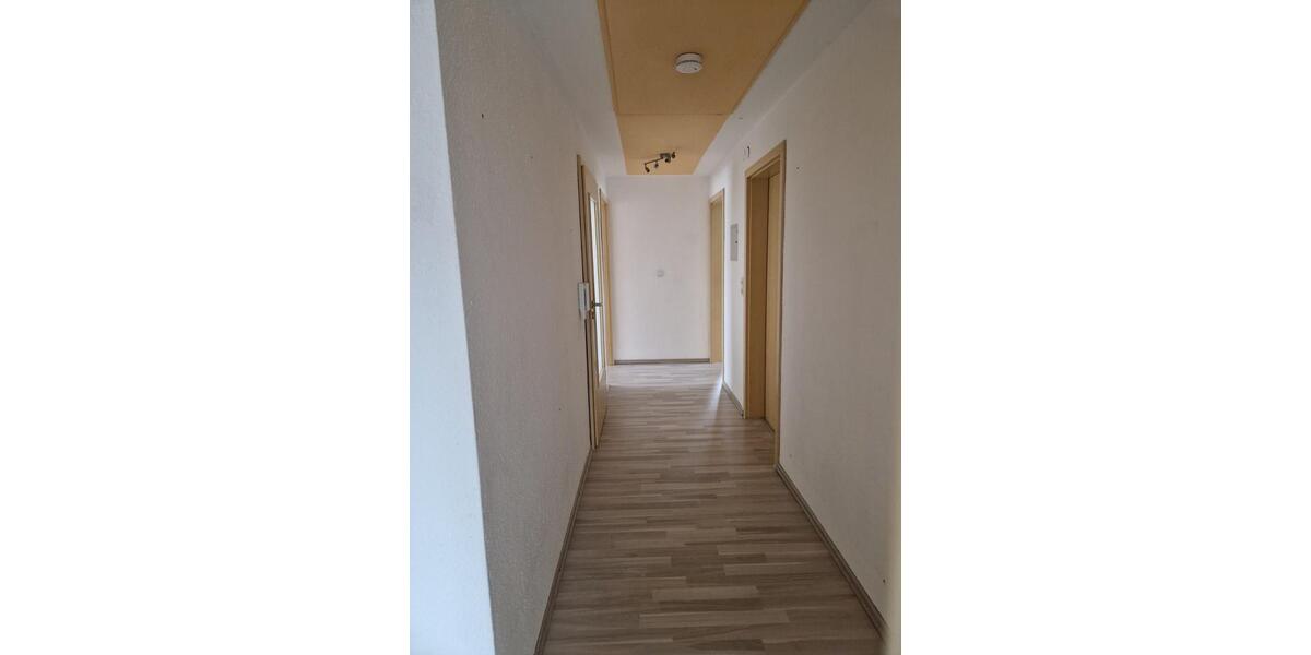 Dachgeschoßwohnung Ulm Donautal - 3 Zimmer, 88 m&sup2;, 900&euro; | Angebot:24813407