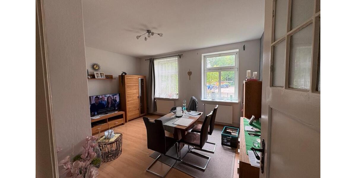 Hochparterre Lenzen (Elbe) - 2 Zimmer, 60 m&sup2;, 490&euro; | Angebot:26661351