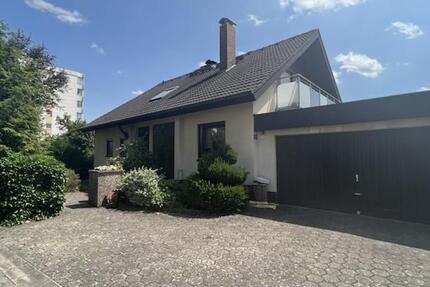 Haus Bayreuth Altstadt - 6 Zimmer, 180 m&sup2;, 1.400&euro; | Angebot:25179339