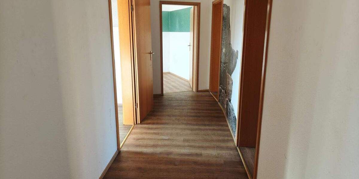 Etagenwohnung Regis-Breitingen Breitingen - 4 Zimmer, 88 m&sup2;, 528&euro; | Angebot:25927401