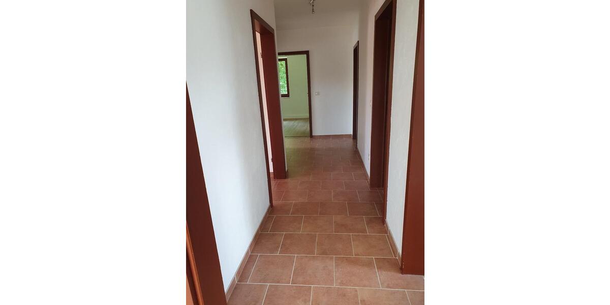 Dachgeschoßwohnung Soltau - 4 Zimmer, 94 m&sup2;, 900&euro; | Angebot:26572842