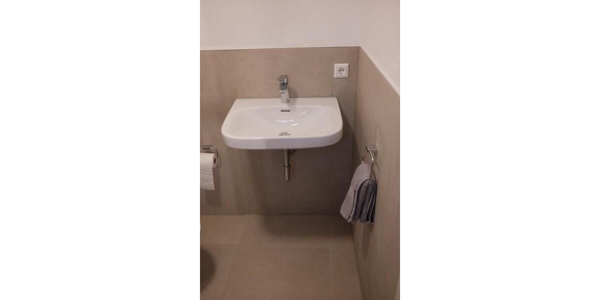 Wohnen auf Zeit Gärtringen - 1 Zimmer, 30 m&sup2;, 75&euro; | Angebot:26569208