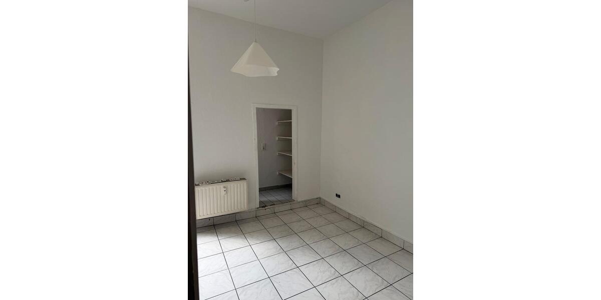 Erdgeschoßwohnung Duisburg Hochheide - 3 Zimmer, 95 m&sup2;, 720&euro; | Angebot:26587556