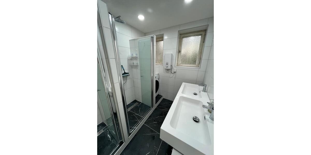 Wohnen auf Zeit Münchberg - 1 Zimmer, 14 m&sup2;, 330&euro; | Angebot:25899853