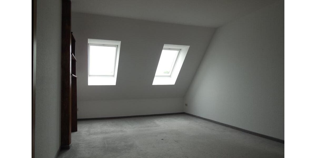 Dachgeschoßwohnung Königswartha - 2 Zimmer, 69 m&sup2;, 320&euro; | Angebot:26463613