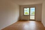 2-Raum-Wohnung mit Balkon in Roßlau zimmer