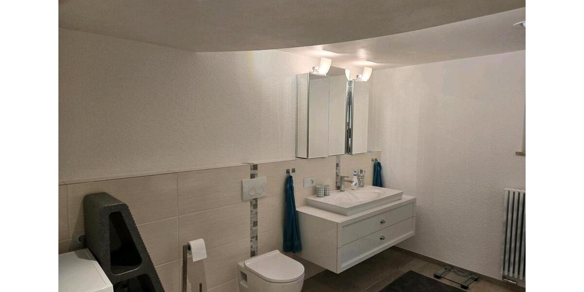 Wohnen auf Zeit Sontra - 2 Zimmer, 65 m&sup2;, 65&euro; | Angebot:25975965