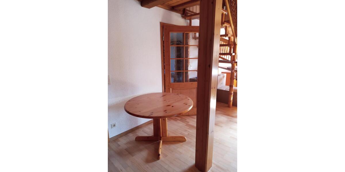 Dachgeschoßwohnung Thurnau - 3 Zimmer, 100 m&sup2;, 650&euro; | Angebot:24721302