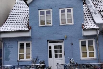 Wohnen auf Zeit Lübeck Sankt Gertrud - 2 Zimmer, 90 m&sup2;, 1.300&euro; | Angebot:25050008