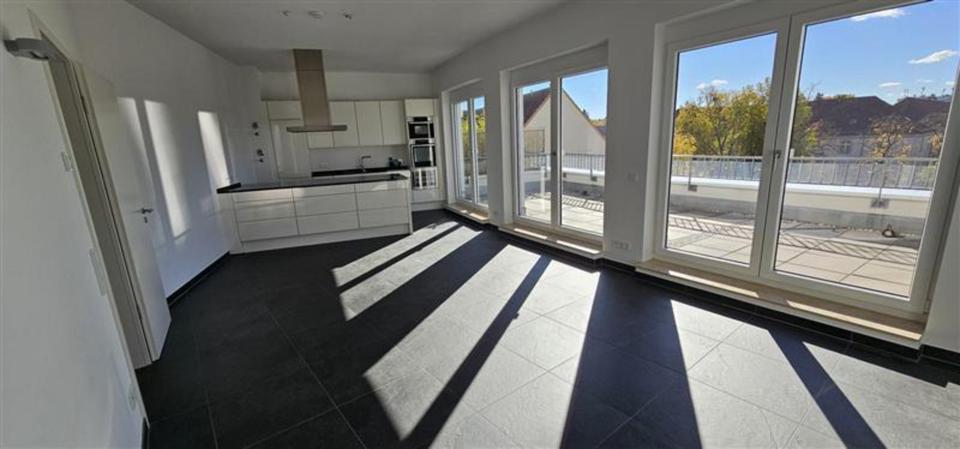 Einfamilienhaus Berlin Treptow-Köpenick - 3 Zimmer, 111 m&sup2;, 2.149&euro; | Angebot:25173587