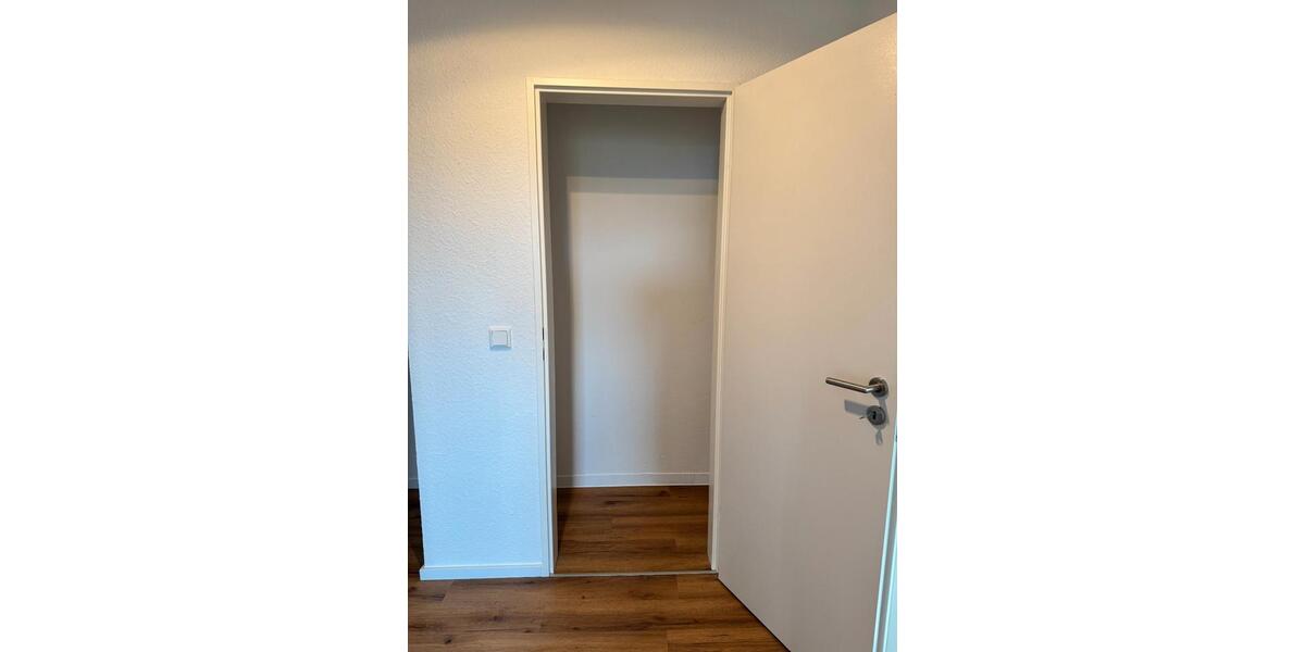 Etagenwohnung Kaarst - 3 Zimmer, 88 m&sup2;, 1.050&euro; | Angebot:26321250
