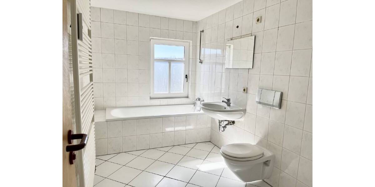 Etagenwohnung Freital - 2 Zimmer, 45 m&sup2;, 315&euro; | Angebot:26014948