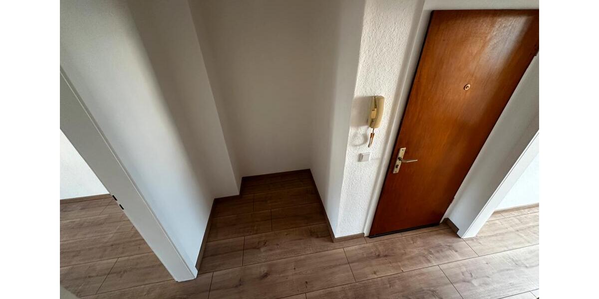 Renovierte Erdgeschoss Wohnung mit Garten Zentral Essen Jobcenter 1.5 zimmer