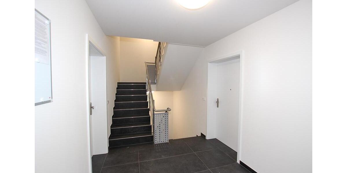 Etagenwohnung Coswig - 4 Zimmer, 126 m&sup2;, 1.575&euro; | Angebot:25097840