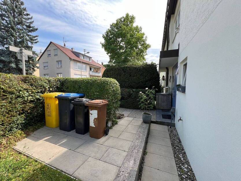 Traumhafte Doppelhaushälfte * Terrasse & kl. Garten * 2 PKW Stellplätze