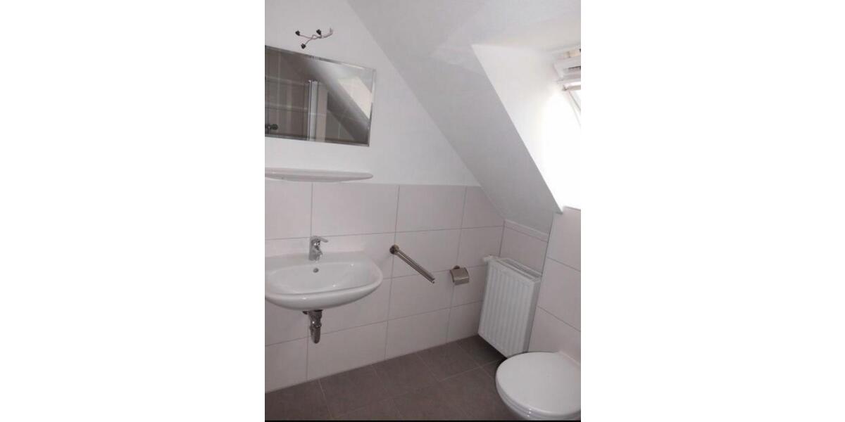 Dachgeschoßwohnung Eystrup - 2 Zimmer, 63 m&sup2;, 600&euro; | Angebot:24746023