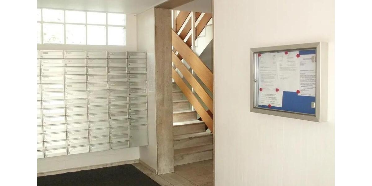 Etagenwohnung Düsseldorf Stadtbezirk 6 - 1 Zimmer, 28 m&sup2;, 530&euro; | Angebot:26606254