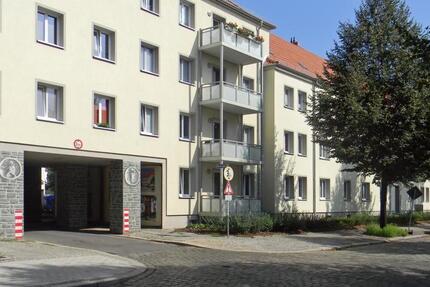 Wohnung Magdeburg Nordwest - 1 Zimmer, 37 m&sup2;, 330&euro; | Angebot:26248169