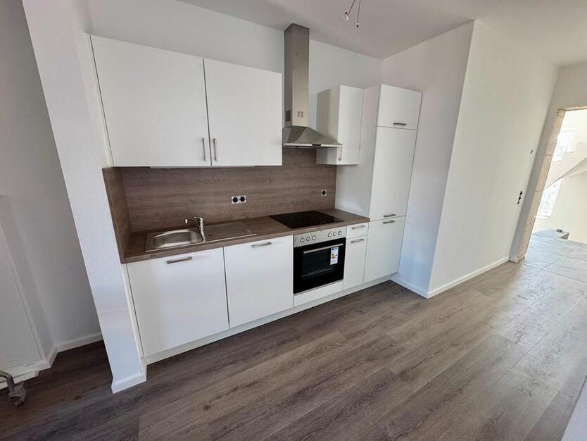 Erstbezug! Komfortables 1-Zimmer-Appartement mit EBK und Balkon!