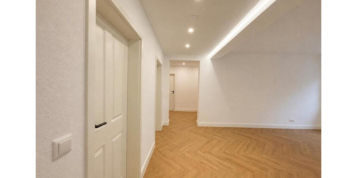 Wohnen auf Zeit Frankfurt am Main Ostend - 5 Zimmer, 94 m&sup2;, 560&euro; | Angebot:26486210