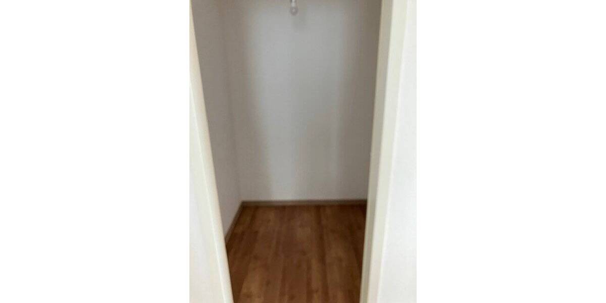 Etagenwohnung Meerbusch Osterath - 4 Zimmer, 122 m&sup2;, 1.229&euro; | Angebot:20960059