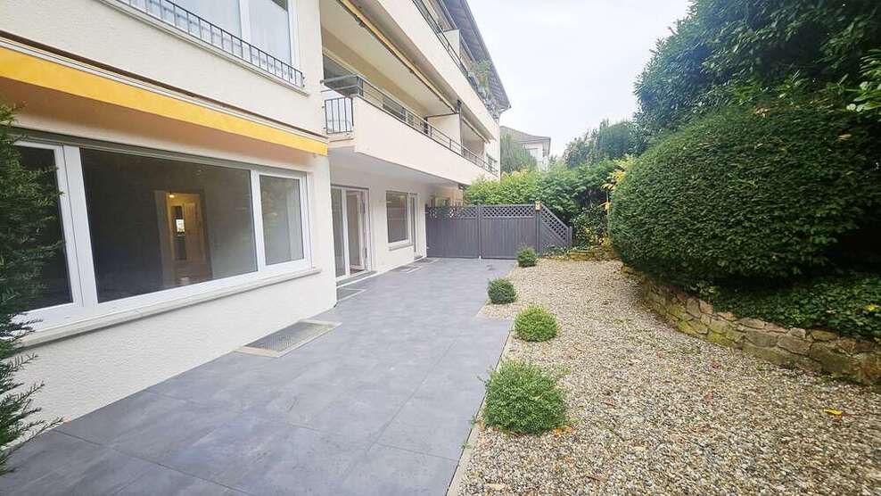 Wohnung zum Mieten in Wiesbaden 1.600 € 125 m² 4 zimmer