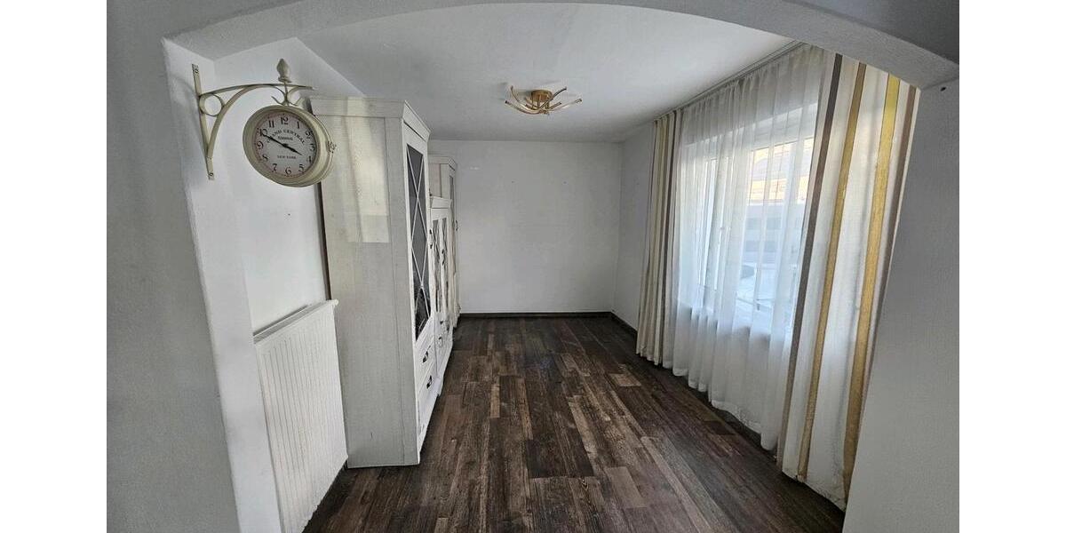 Etagenwohnung Kaufbeuren - 5 Zimmer, 106 m&sup2;, 1.300&euro; | Angebot:25843467