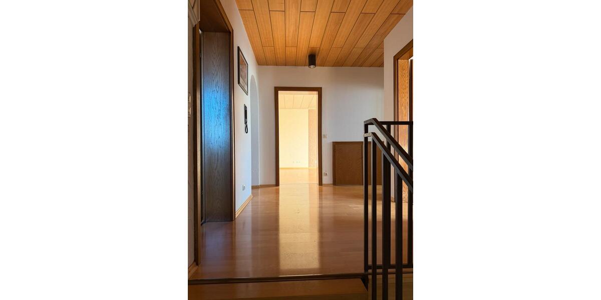 Doppelhaushälfte zur Vermietung in Nördlingen 6 zimmer