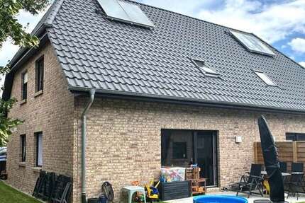 Haus zum Mieten in Edemissen 1.100 € 115.3 m²