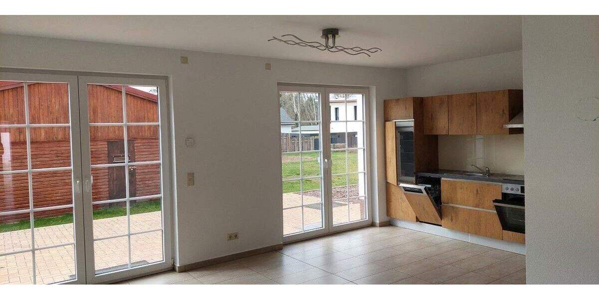 Einfamilienhaus Möser - 6 Zimmer, 170 m&sup2;, 1.500&euro; | Angebot:25166922