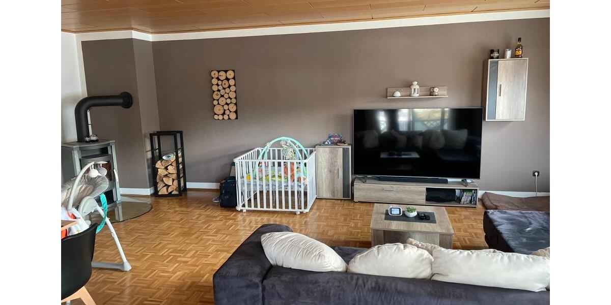 Etagenwohnung Naumburg - 3 Zimmer, 122 m&sup2;, 898&euro; | Angebot:25981874