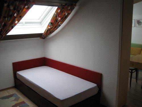 Dachgeschoßwohnung Berkheim - 1.5 Zimmer, 41 m&sup2;, 475&euro; | Angebot:26256433