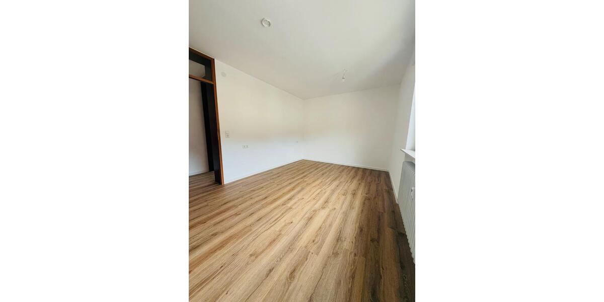 Etagenwohnung Heubach - 3 Zimmer, 67 m&sup2;, 900&euro; | Angebot:26036681