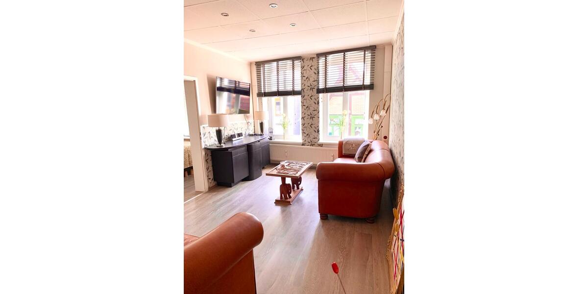 Etagenwohnung Schwerin - 3 Zimmer, 60 m&sup2;, 900&euro; | Angebot:26600651