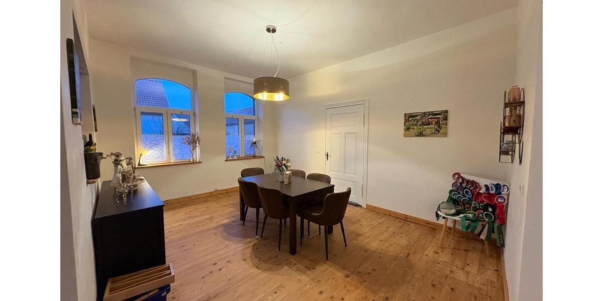 Hochparterre Bismark (Altmark) - 2 Zimmer, 80 m&sup2;, 500&euro; | Angebot:25906552