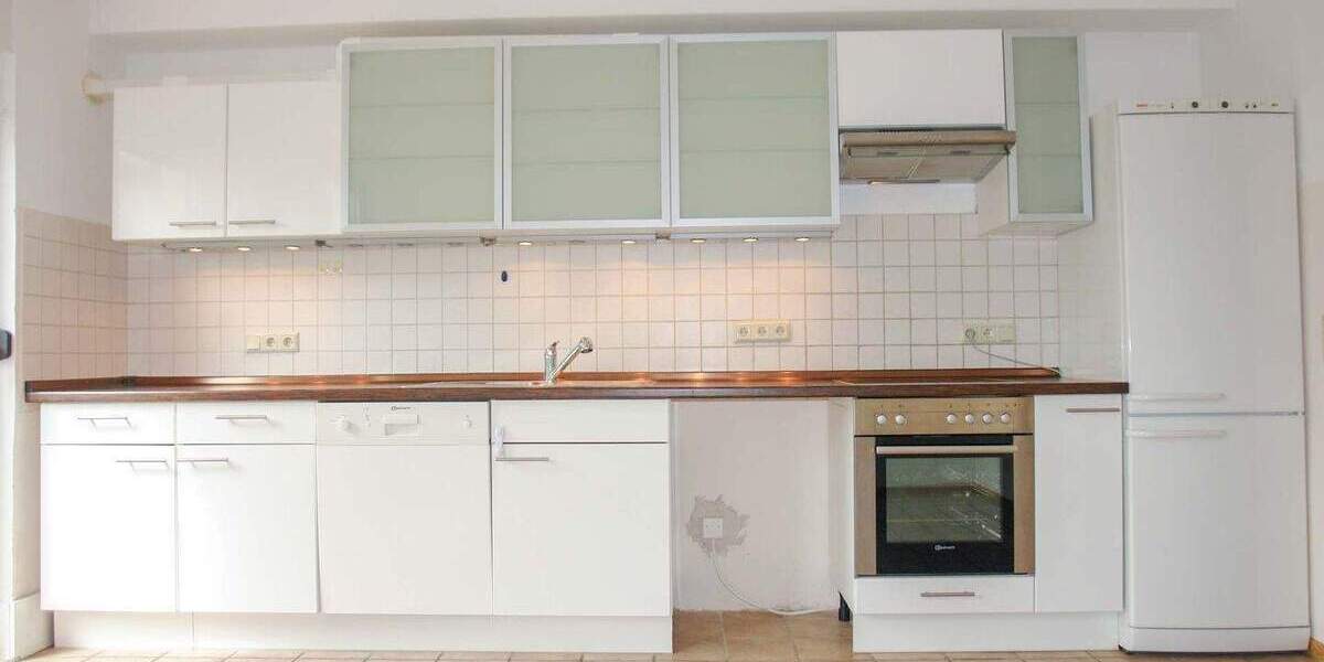 Gemütliche ca.100m² Erdgeschoss-Wohnung mit geschützter West-Terrasse 3 zimmer