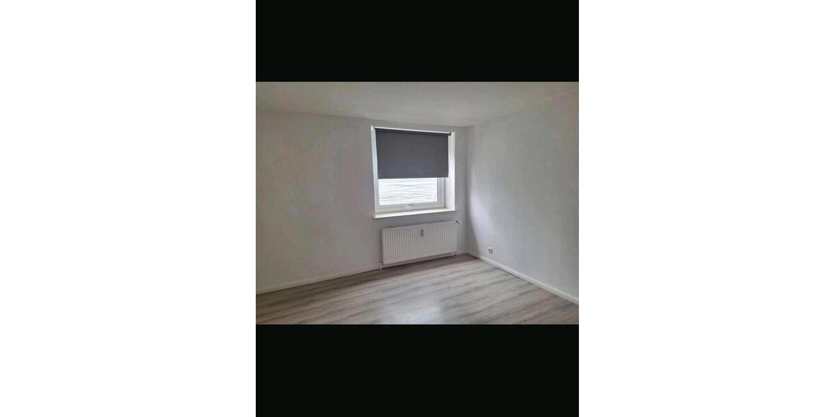 Etagenwohnung Lohra - 5 Zimmer, 102 m&sup2;, 850&euro; | Angebot:26459856